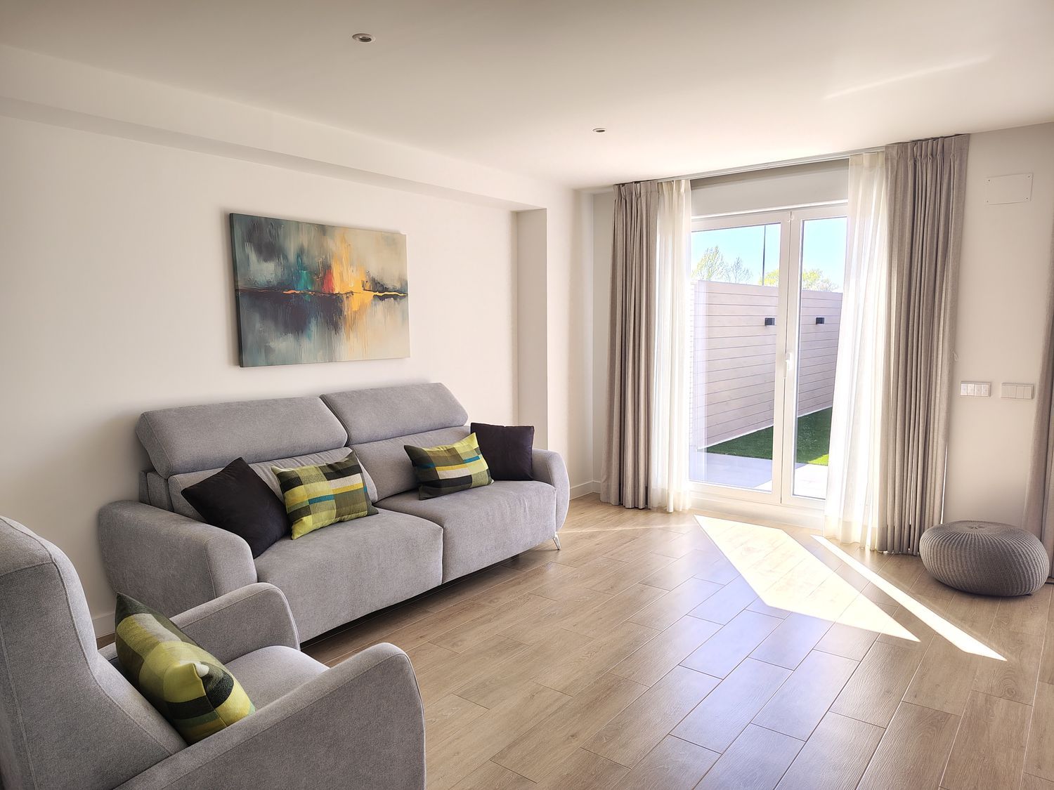 Chalet adosado en Primera Fase - Nuevo Tres Cantos - Foto 2