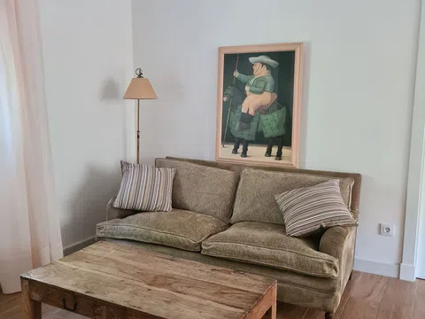 Piso en avenida San Francisco Javier, 1