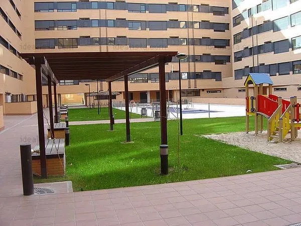 Piso en calle de Pirra, 14