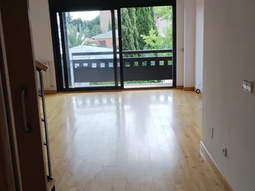 Dúplex en Pozuelo de Alarcón - Foto 4