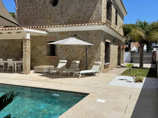 Casa o chalet independiente en Calle la Almeja, 11, La Barrosa, La Barrosa - Foto 1