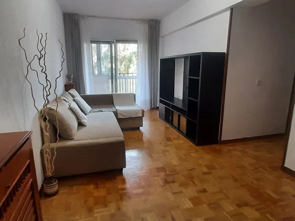 Piso en Barrio Pinar del Rey - Foto 2