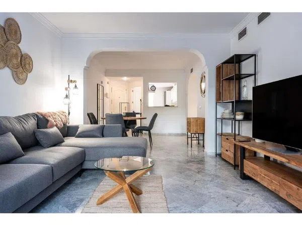 Estudio en Avenida Suiza, 17 - Foto 2