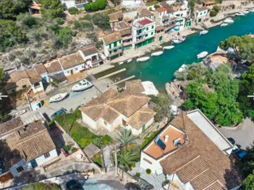 Casa adosada en Se Vende Chalet en Cala Figuera - Foto 2