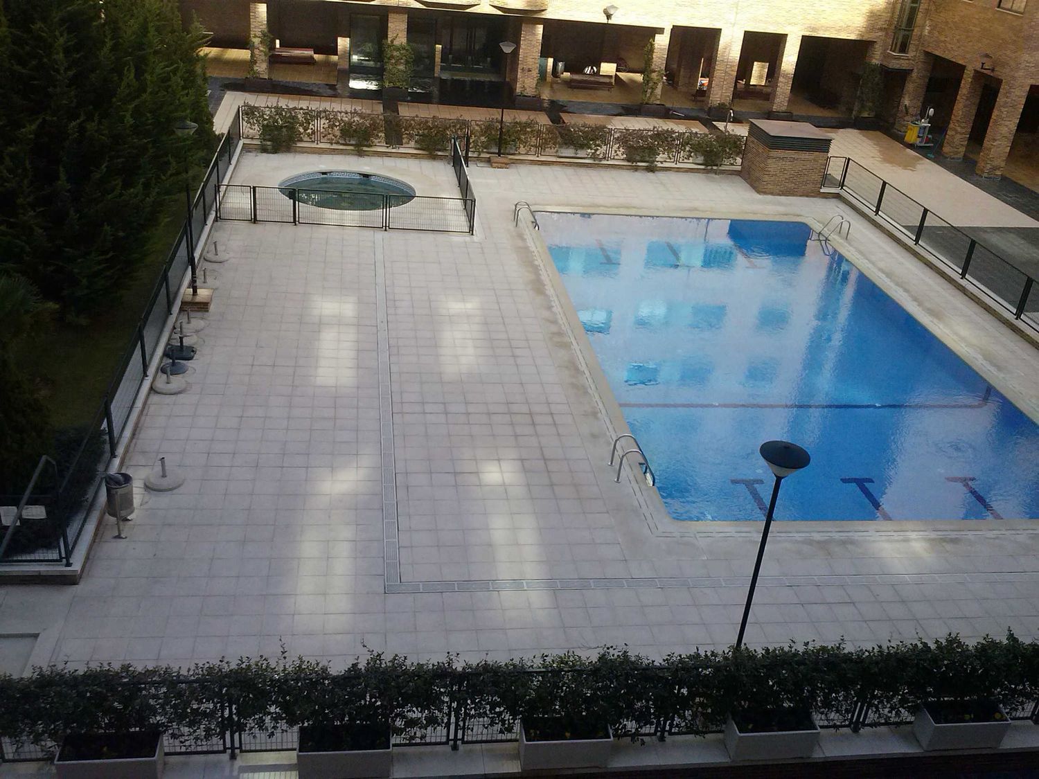 Piso en calle Av de los Arces, 1 - Foto 2