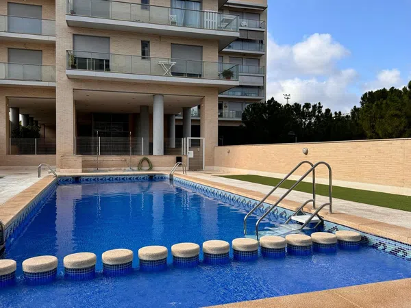 Piso en calle Alonso Cano, 62