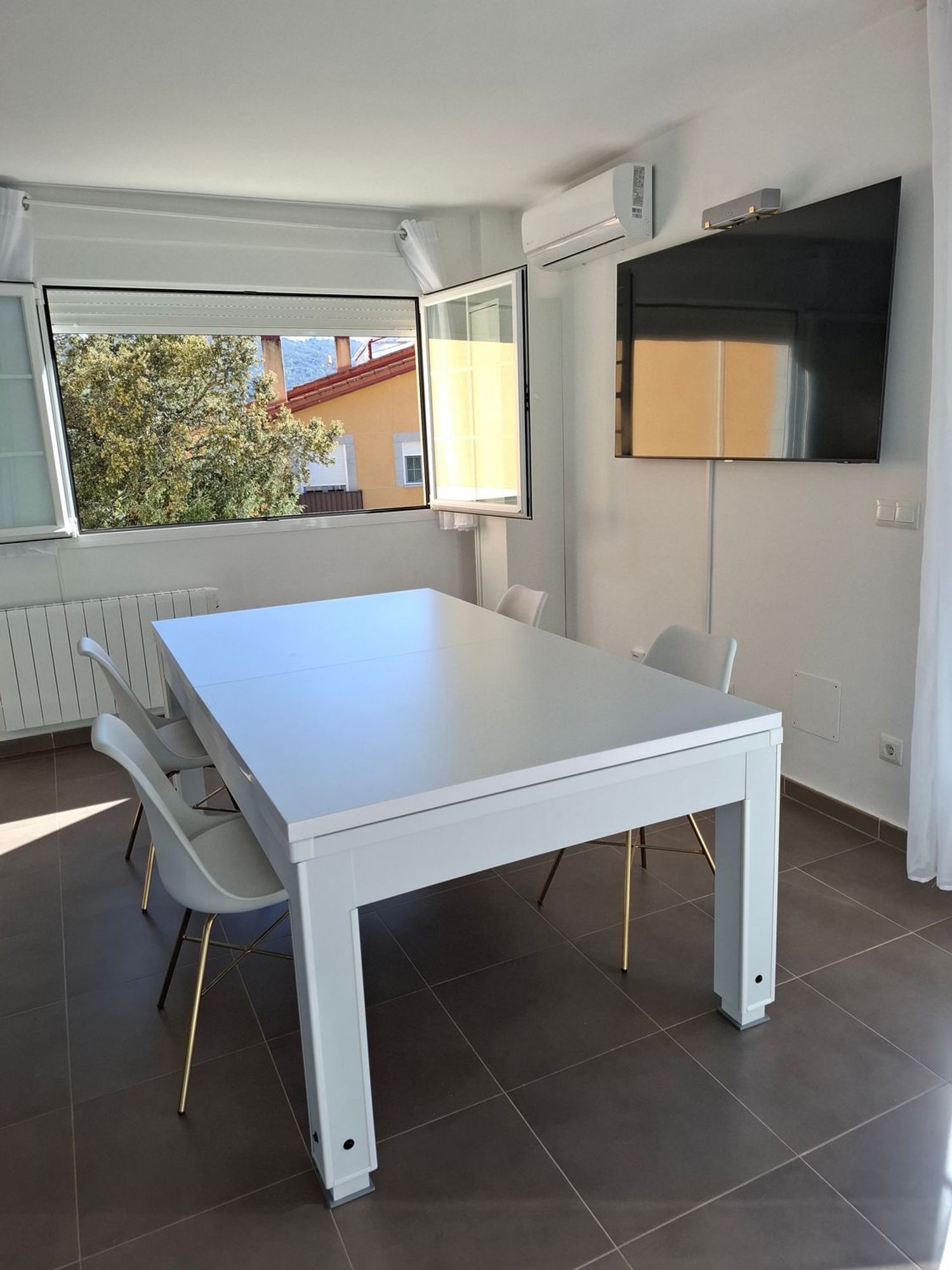 Chalet pareado en Avenida de La Coruña, 1 - Foto 5