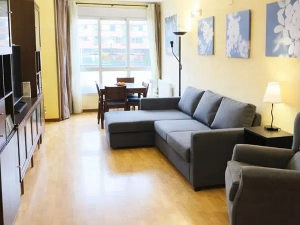 Piso en calle del Pintor Antonio Saura, 5