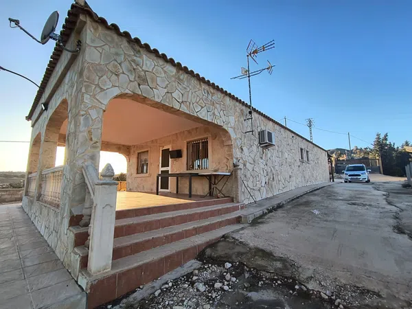 Casa o chalet independiente en A-7, 7 - Foto 2