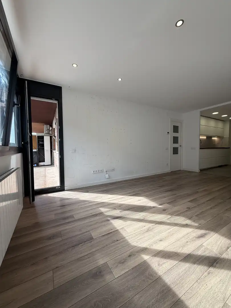 Piso en  Carrer de les Belles Arts 23 - Foto 4
