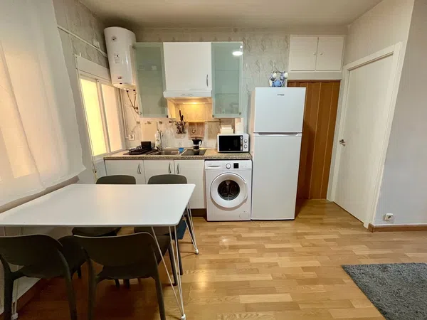 Piso en calle de Quijada de Pandiellos, 43