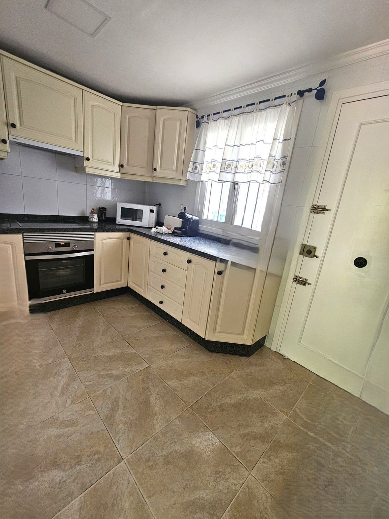 Chalet adosado en Calle Mar Timor, 40, Las Redes - Foto 5