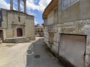 Casa adosada en  Rúa Gabino Bugallal 39 - Foto 1
