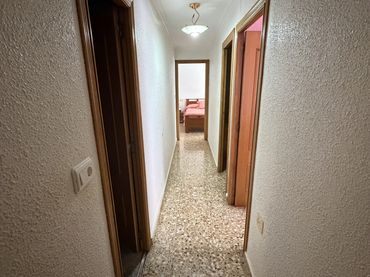 Piso en  Carrer de Joan d'Àustria 90 - Foto 8