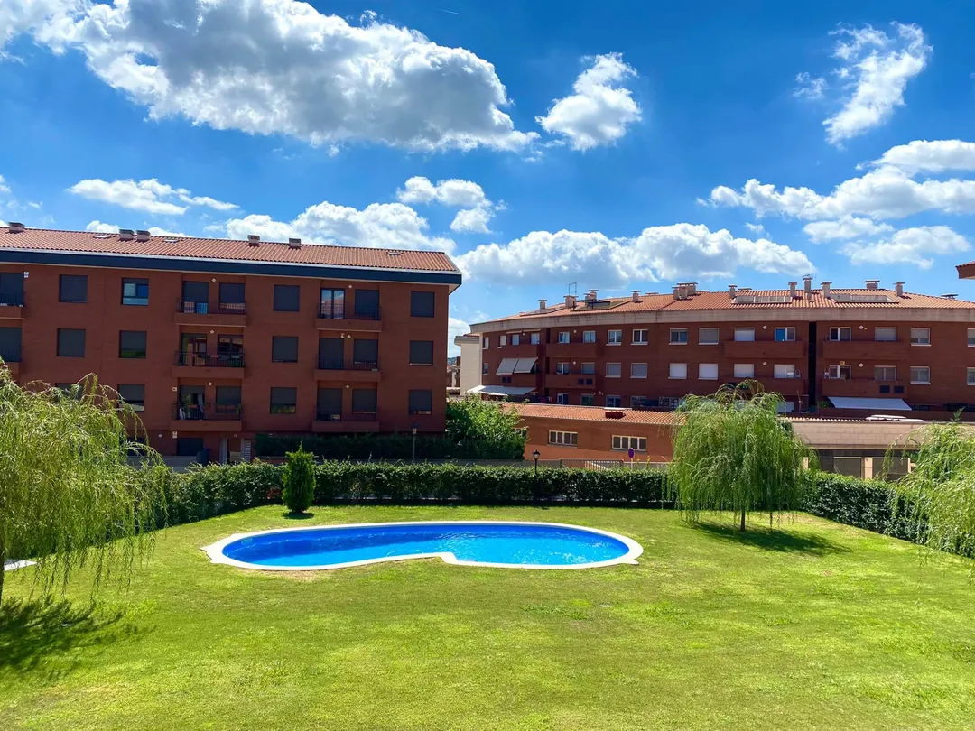 Piso en  Carrer Dolors Monserdà i Vidal 11 - Foto 4