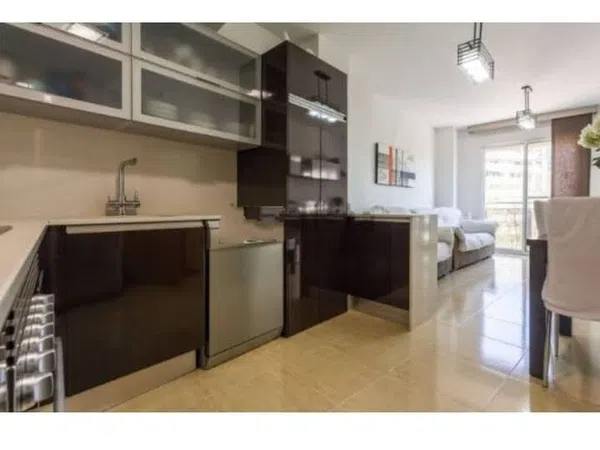 Piso en Avenida Don Juan de Borbón, 100, Zona Juan de Borbón - Foto 3