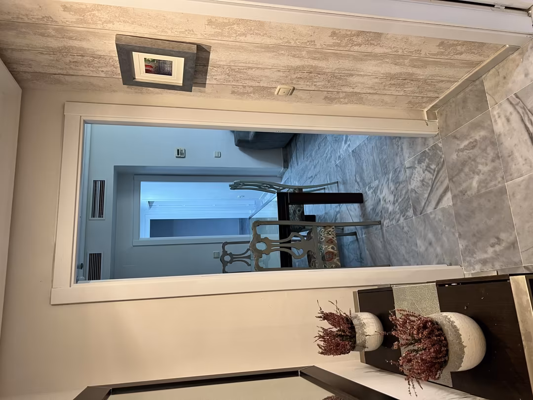 Piso en  Avenida de las Ciencias 25 - Foto 2