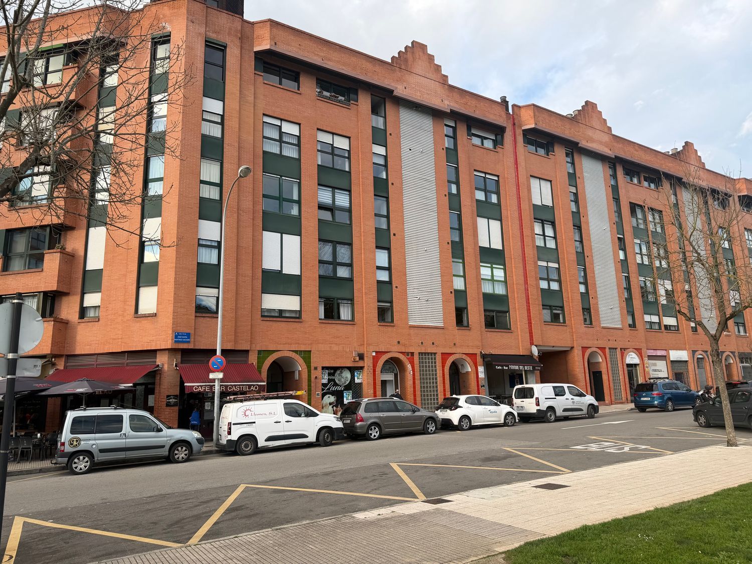 Piso en Barrio Parque del Oeste - Foto 1