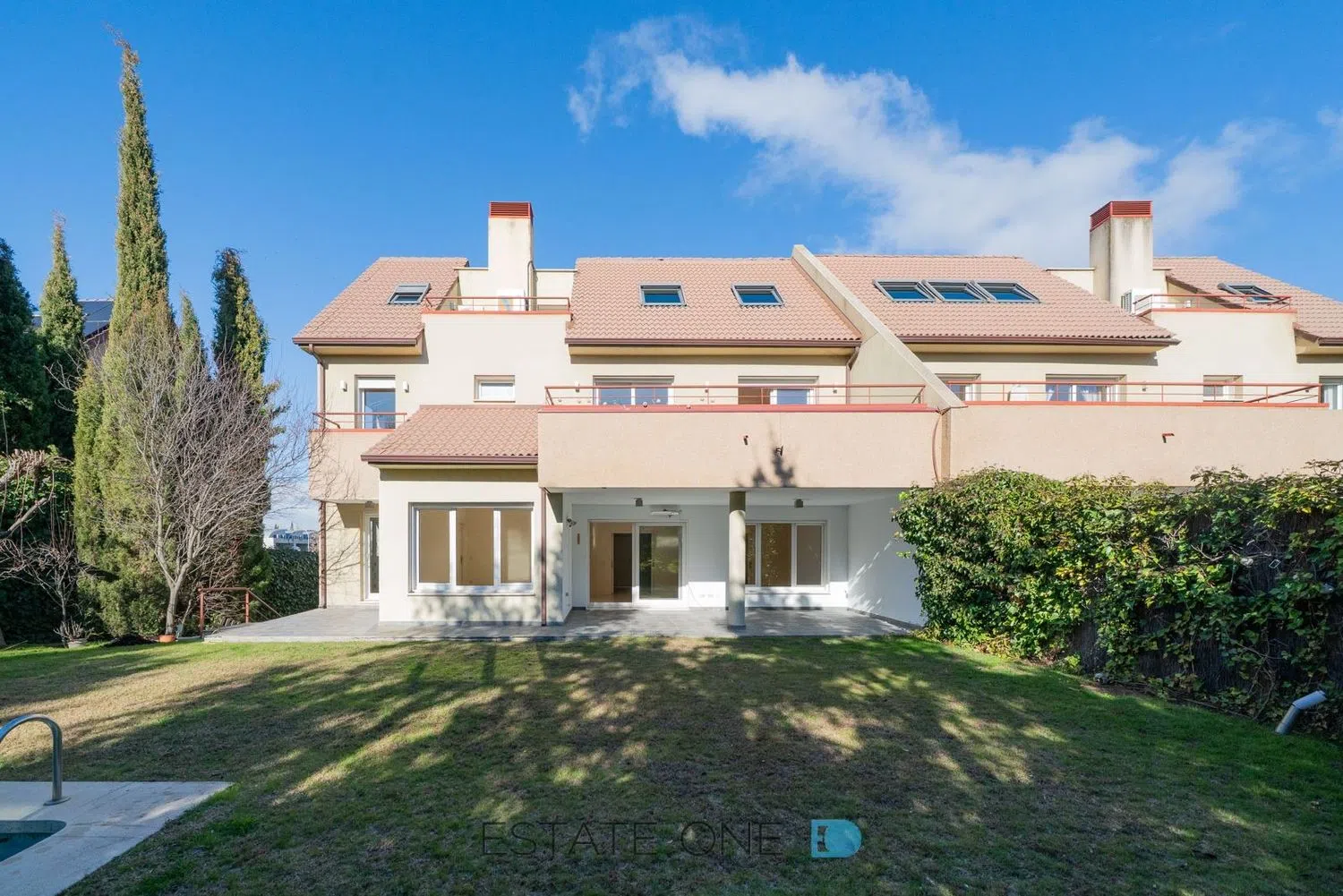 Chalet pareado en calle Jimena Menéndez Pidal - Foto 1