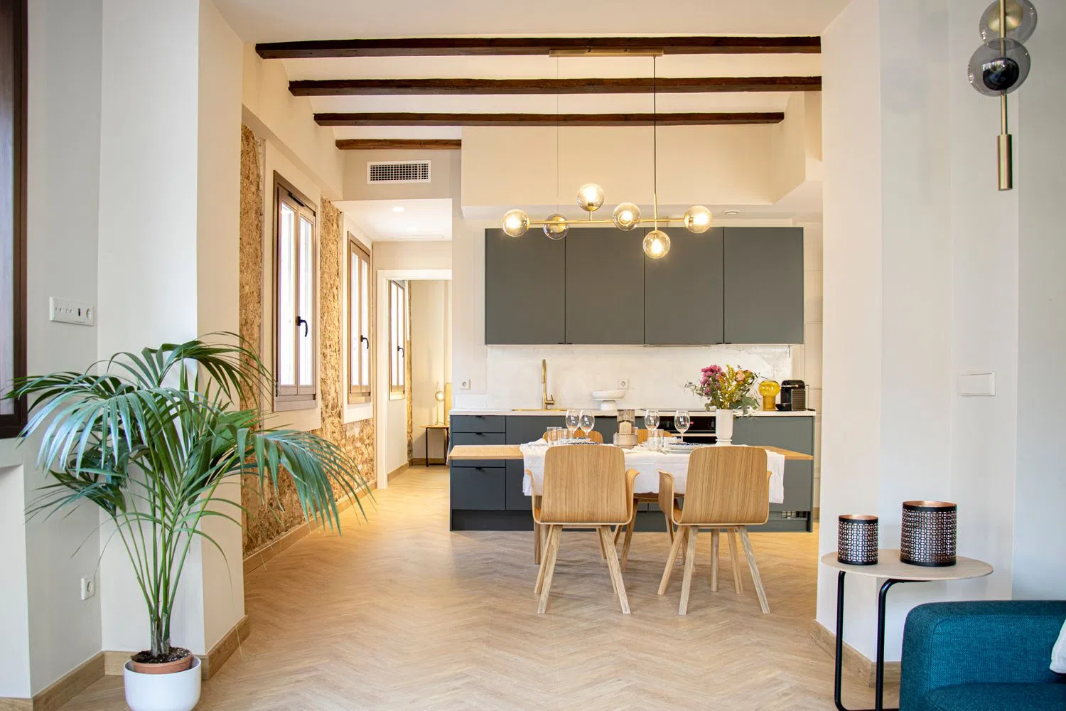 Piso en plaza de la Santa Creu, 9 - Foto 2