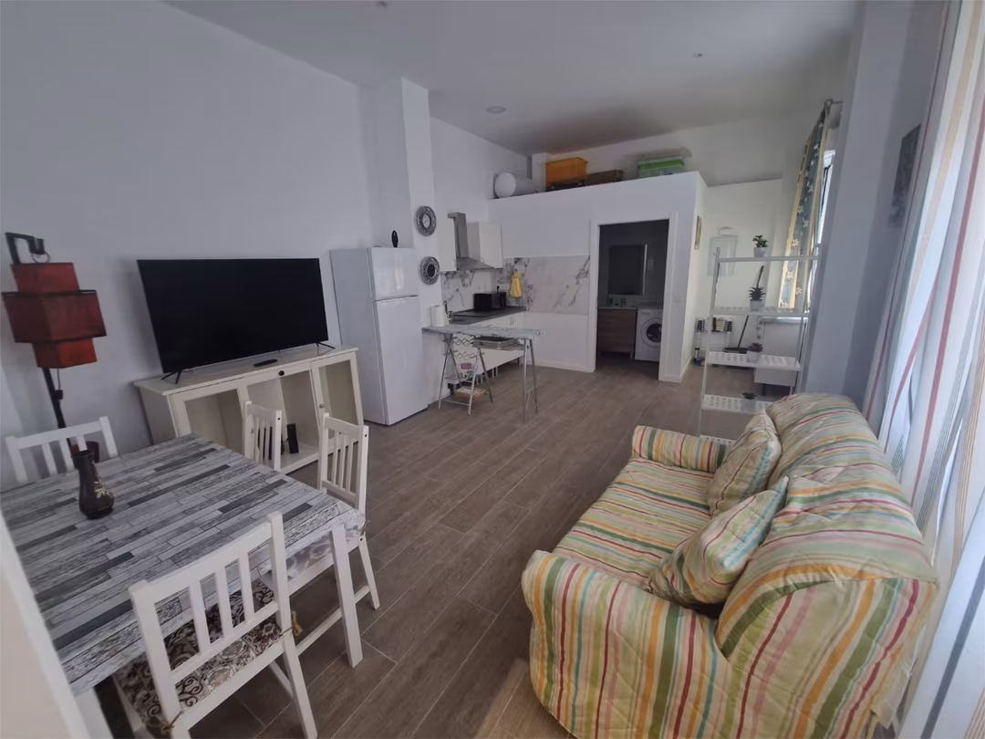 Estudio en  Calle Frailes Cartujos 3 - Foto 3