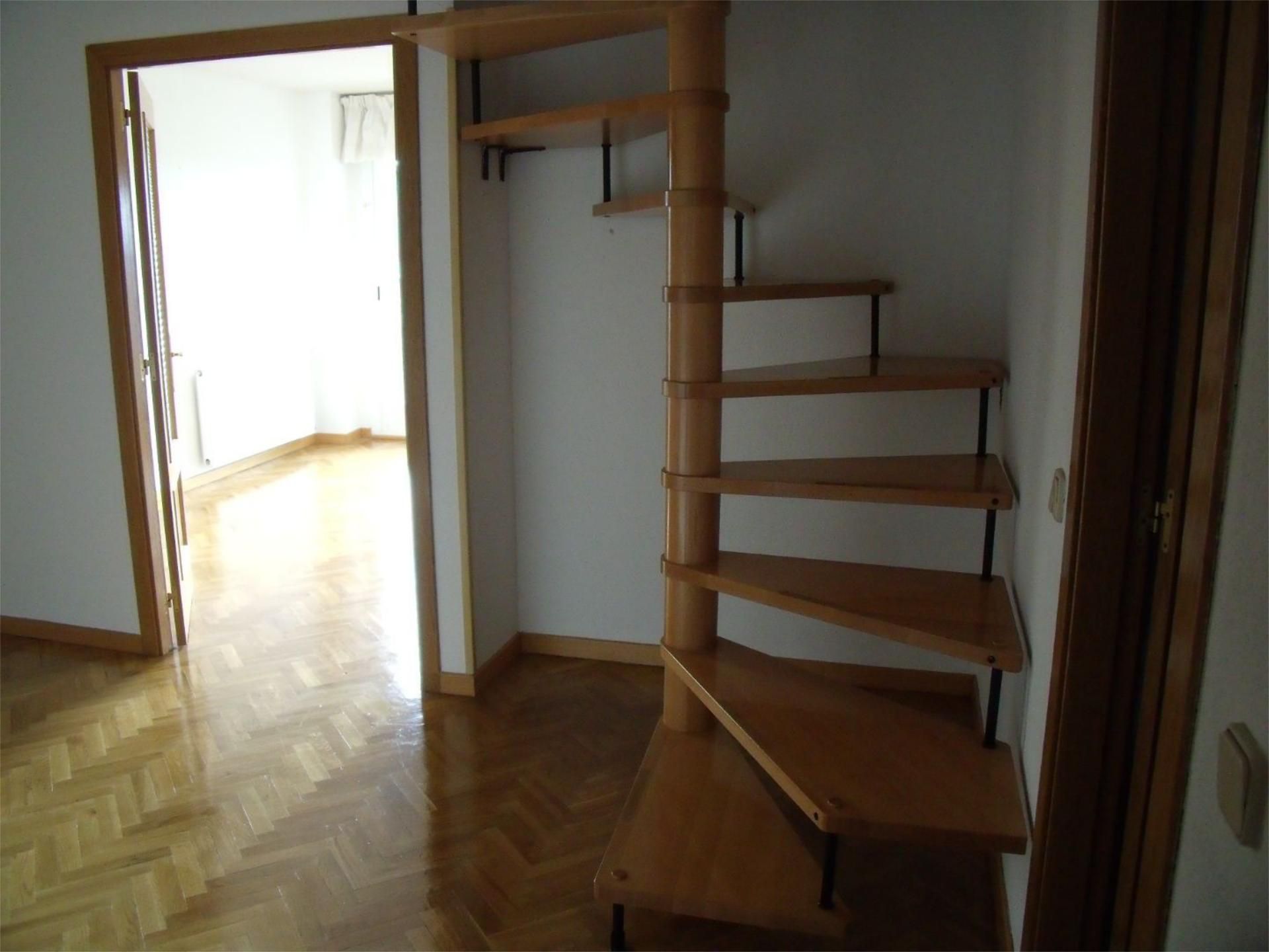 Piso en  Avenida de Honorio Lozano 53 - Foto 3