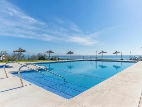 Chalet adosado en Urbanización Playa Paraíso, 131 - Foto 7