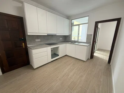 Piso en calle Canalejas, 92 - Foto 1