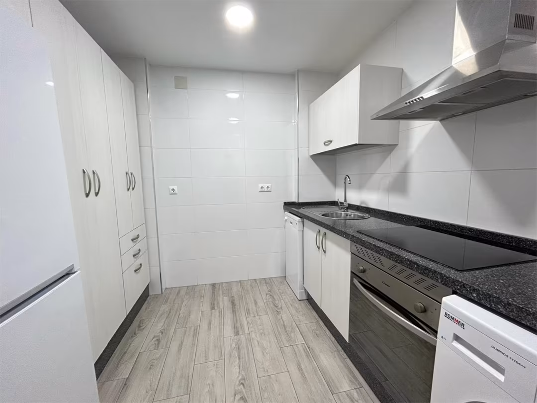 Piso en  Calle Estrella Altair 12 - Foto 4