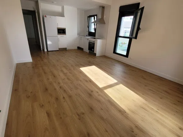 Piso en calle Frisias, 4