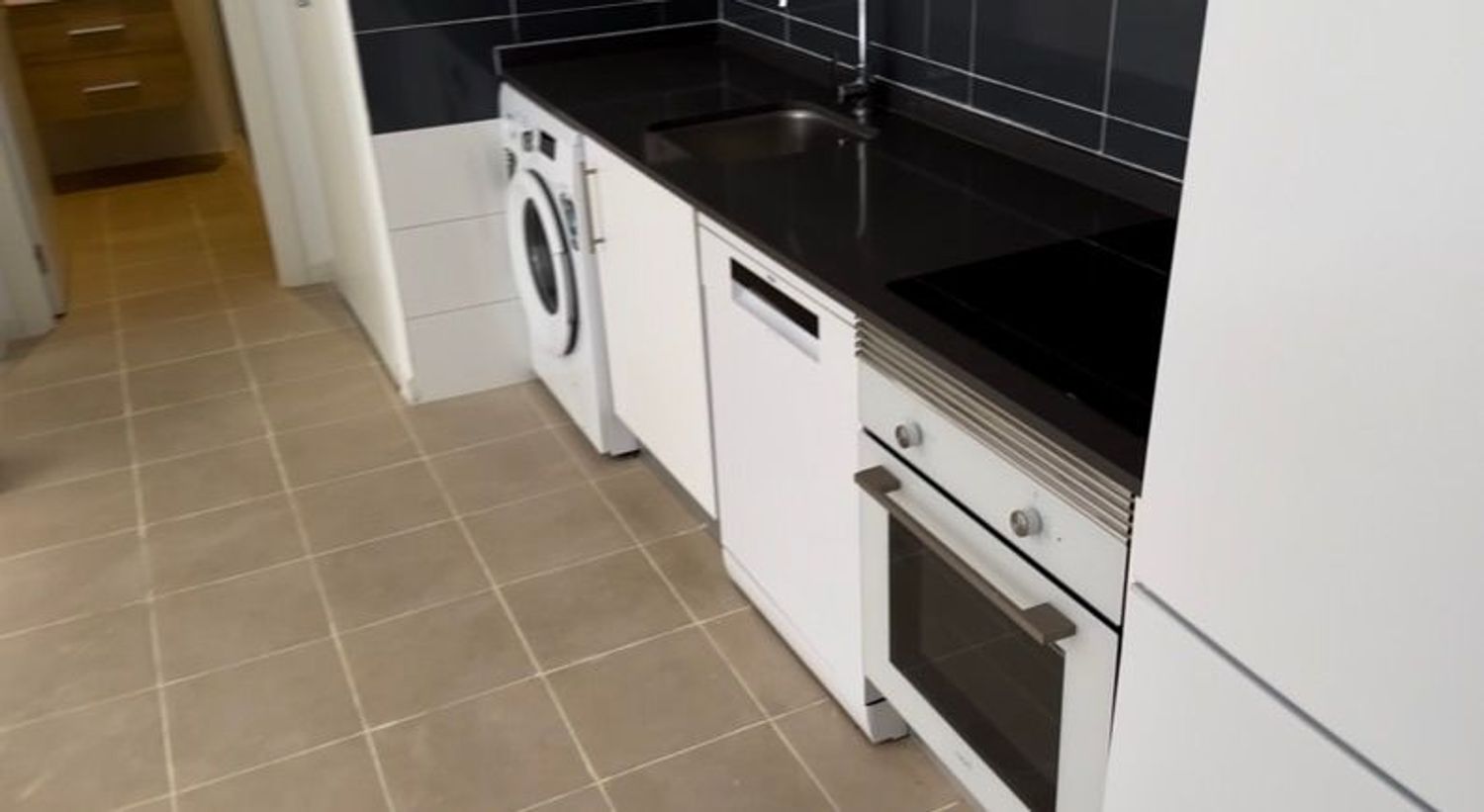 Piso en avenida de Castilla y León, 9 - Foto 12