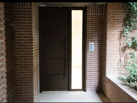 Piso en calle del Poeta Esteban de Villegas, 12