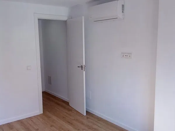 Piso en calle de Cartago, 29 - Foto 2