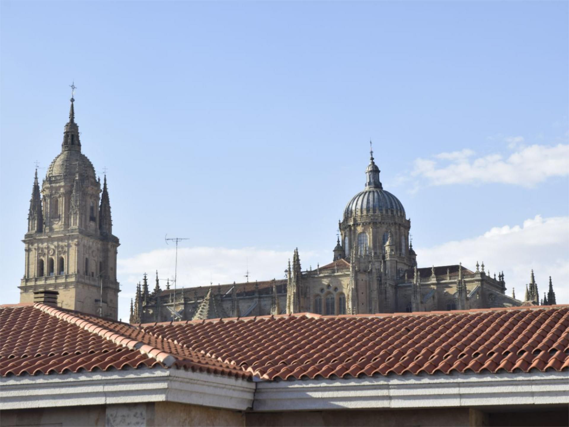 Piso en  Avenida de los Reyes de España 6 - Foto 4