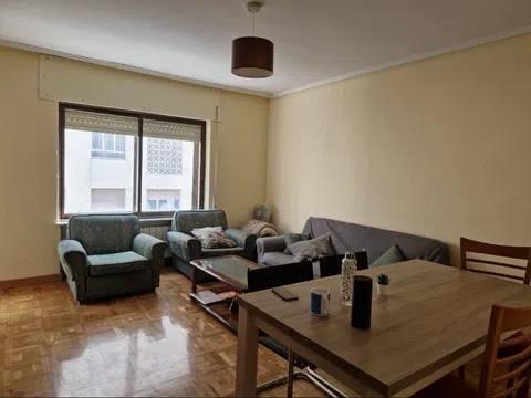 Piso en calle del Prior, 16