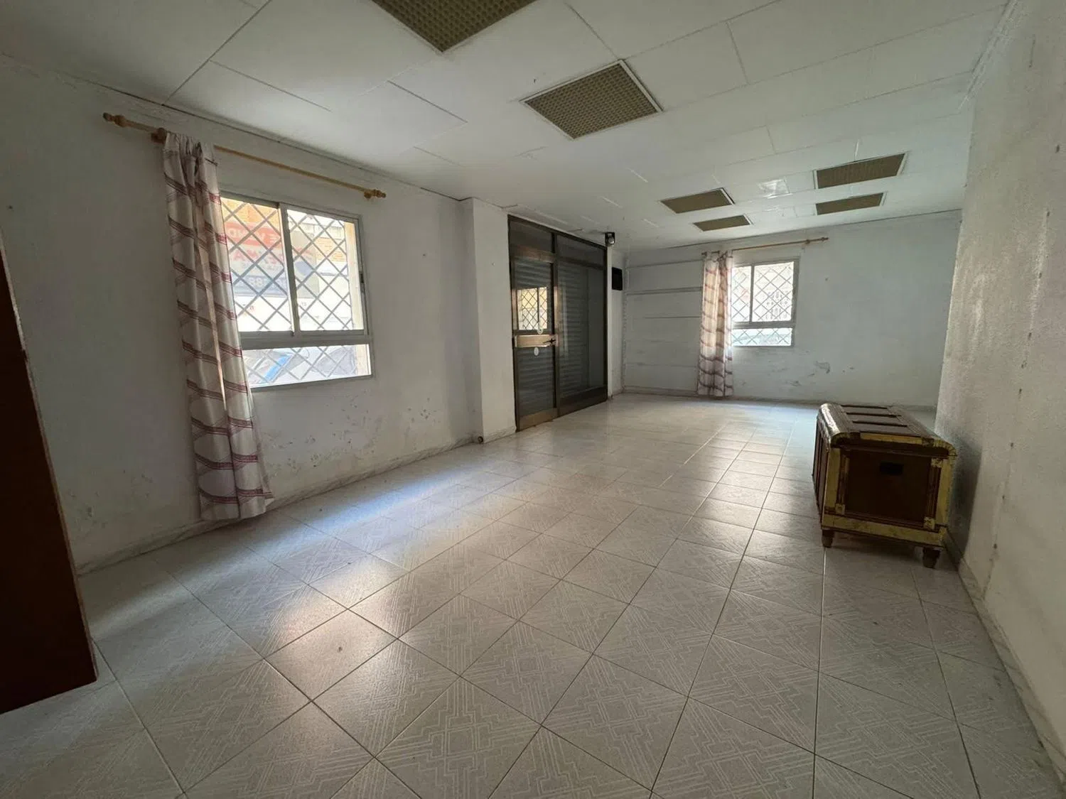 Piso en calle de Eugenia de Montijo, 65 - Foto 1