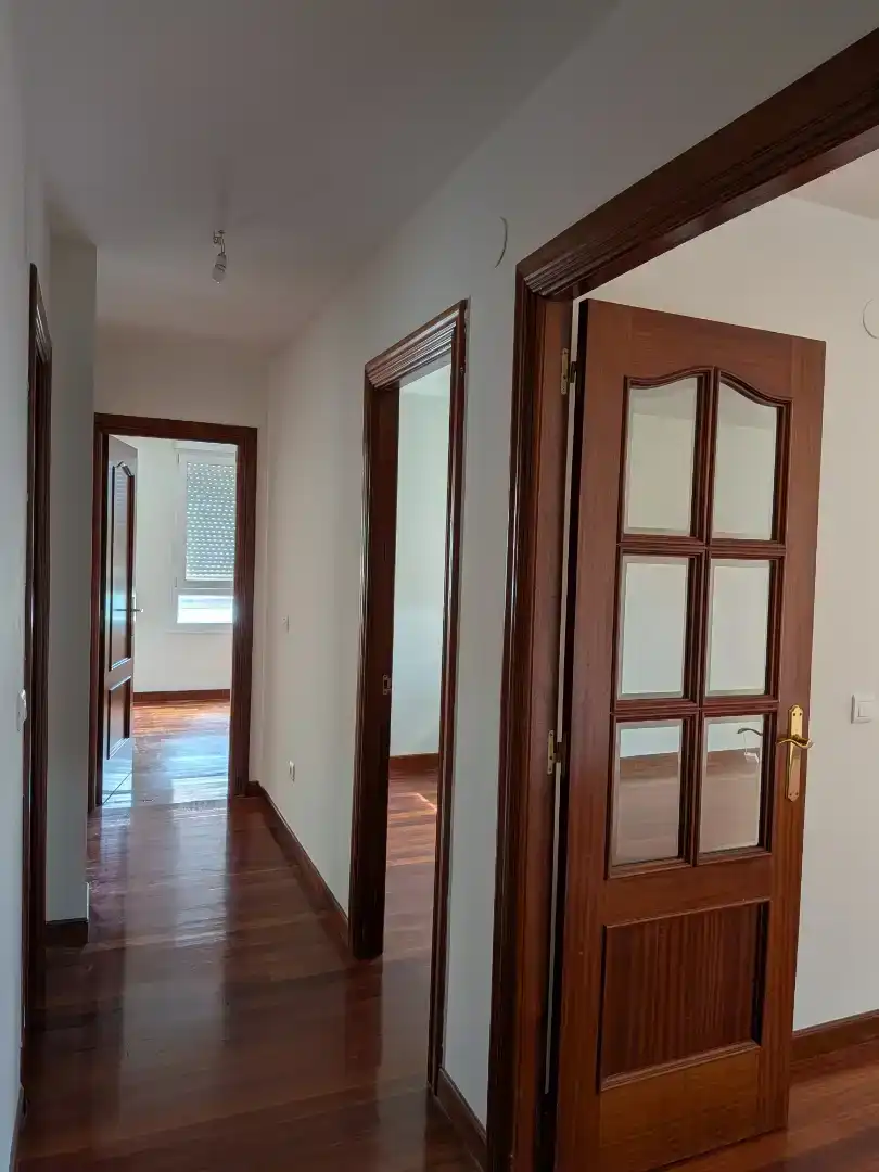 Piso en  Avenida José María de Pereda 10B - Foto 6