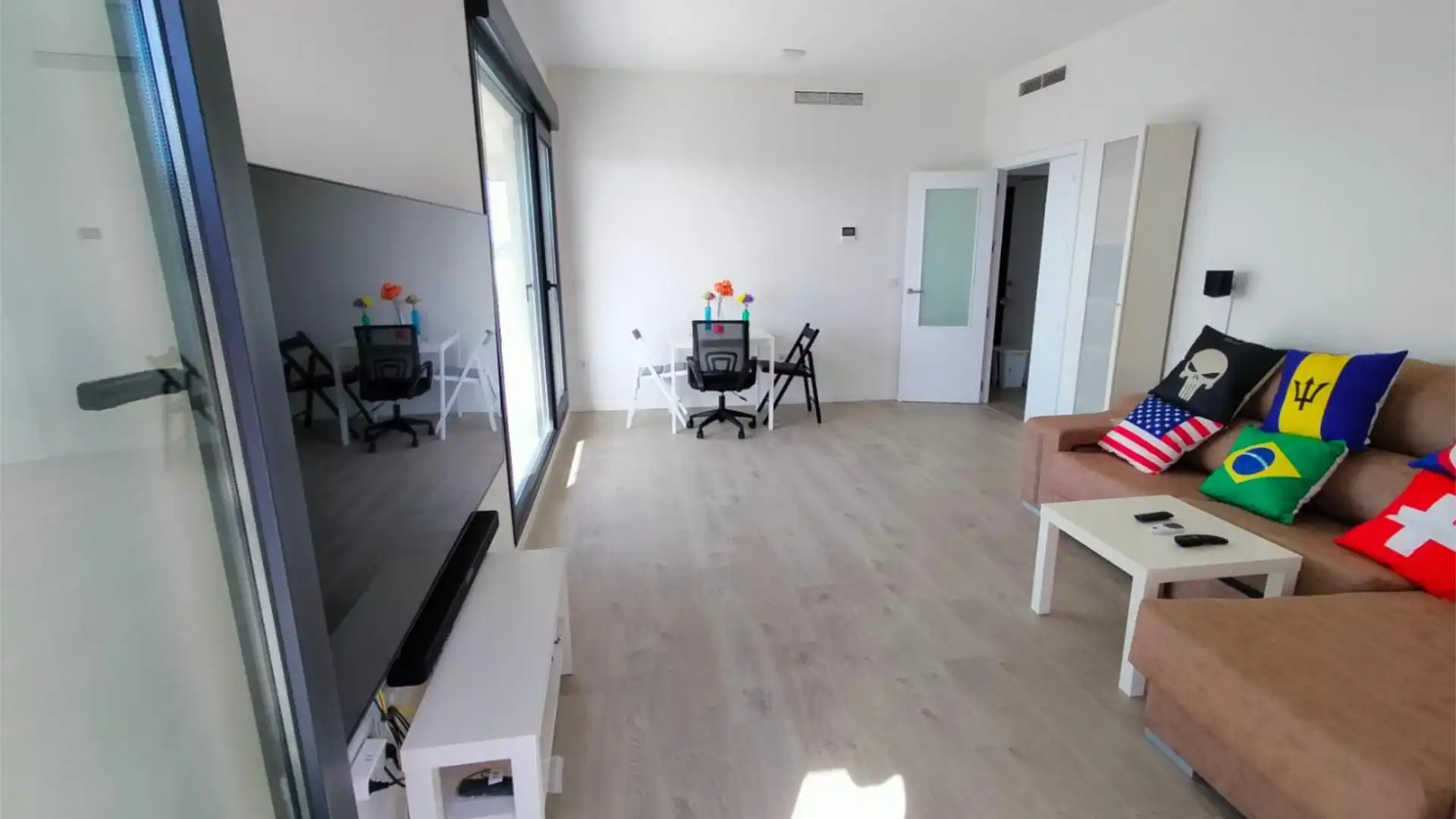 Piso en  Calle Carlos Benítez Saurel 14 - Foto 4