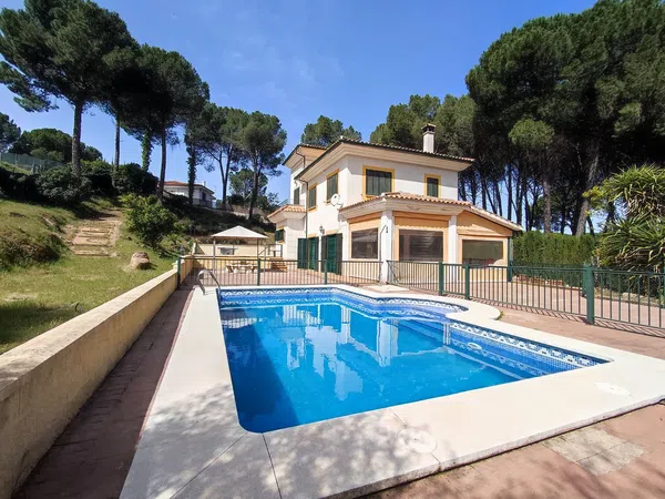 Casa independiente en avenida de las Adelfas, 119 - Foto 1