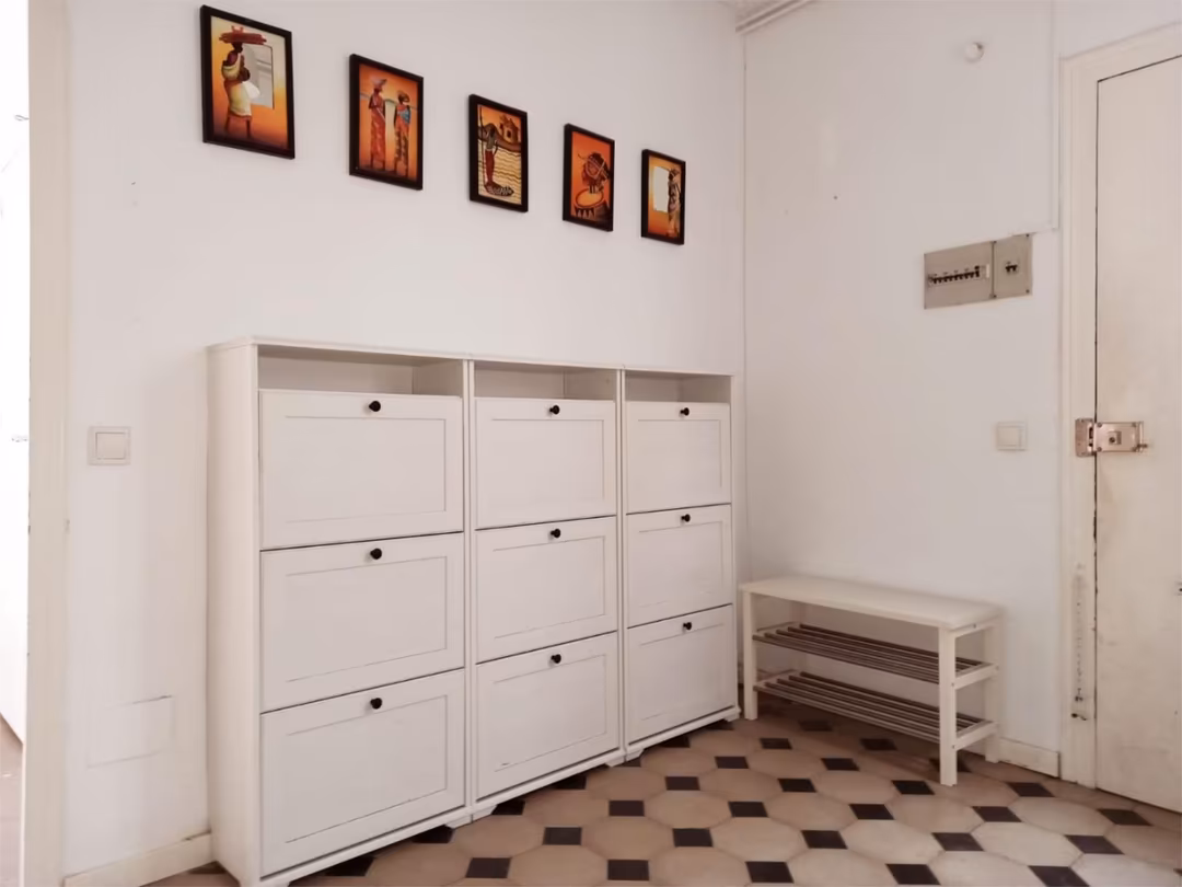 Piso en  Carrer dels Escudellers 5 - Foto 3