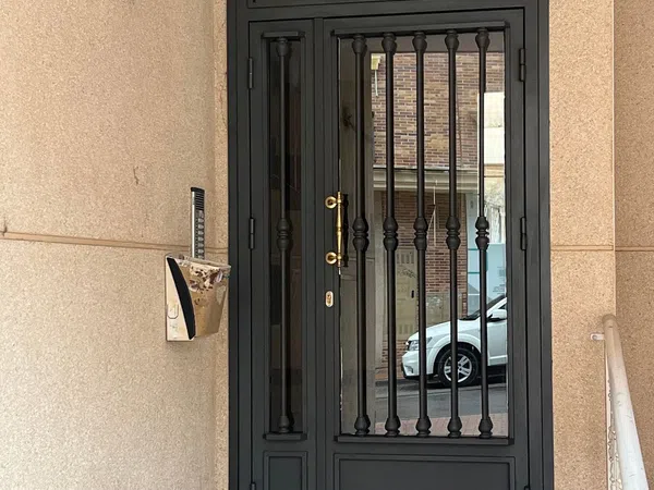 Piso en calle Almansa, 6 - Foto 2