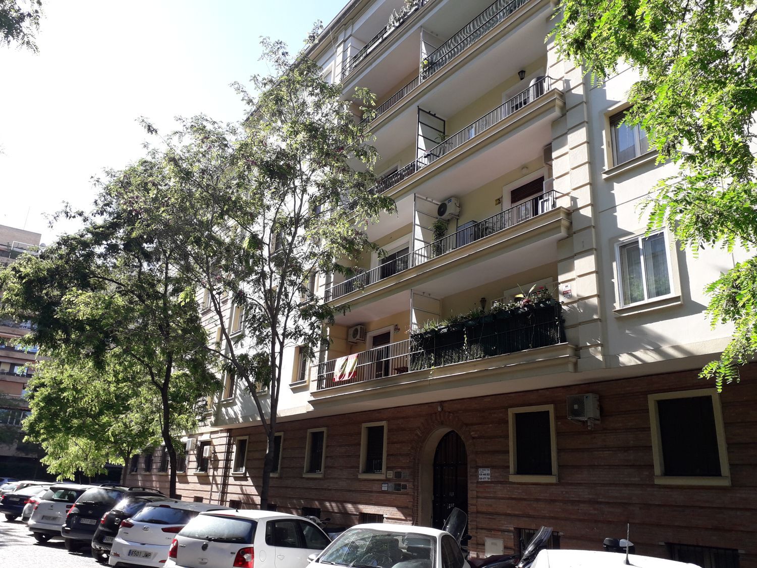 Piso en calle Infante Carlos de Borbón, 16