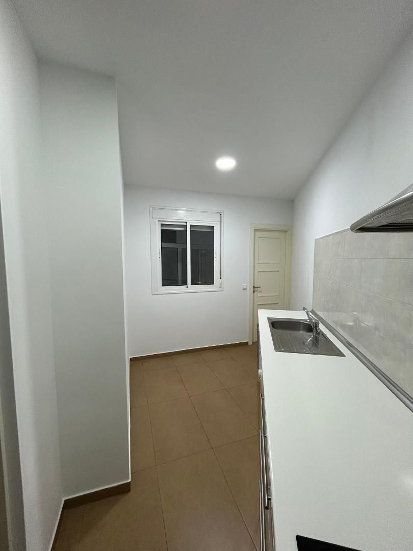 Piso en  Plaza del Salvador 1 - Foto 8