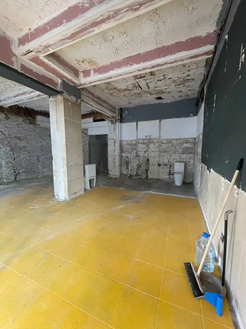 Local comercial en Sant Cugat del Vallès - Foto 4