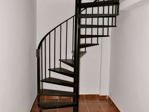 Local comercial en  Carrer d'Àngel Guimerà 45 - Foto 2