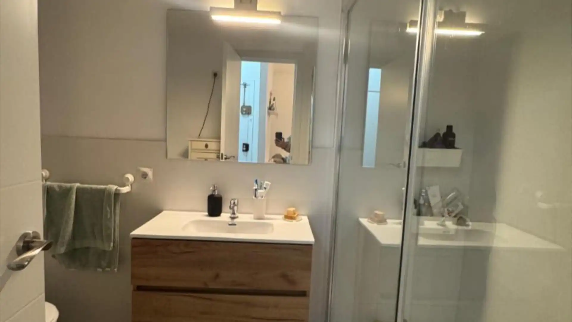 Piso en  Carrer del Gran i General Consell 40 - Foto 16