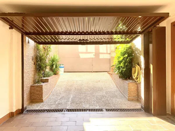 Casa o chalet en Calle de Jaén - Foto 1