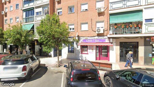 Vista de la calle de Piso en Calle Río Manzanares, 27