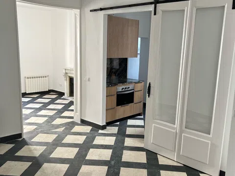 Piso en calle de Isabel la Católica, 5