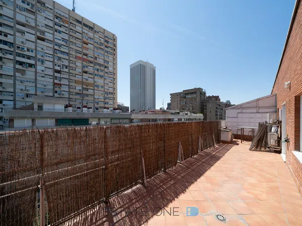 Piso en Avenida del General Perón, Cuatro Caminos - Foto 3